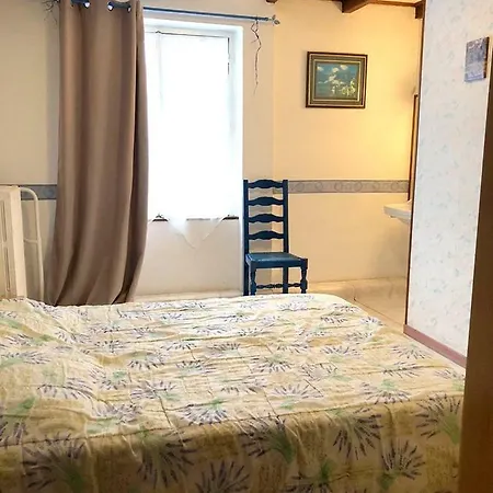 Chalet Route Departementale